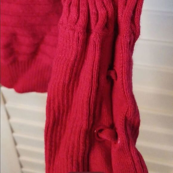 Soho New York & Company Red Sweater w/Lace Cuff Details - Picture 4 of 4